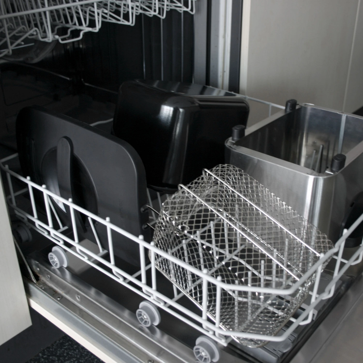 Inventum Friteuse Dubbel GF461 2 X 2,5 L RVS 1800W 8 Inventum Friteuse Dubbel GF461 2 X 2,5 L RVS 1800W - Afbeelding 8